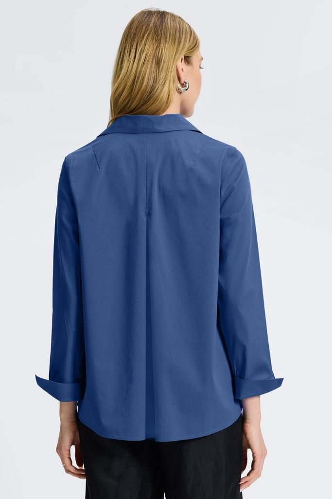 Back of the Agnes long sleeve shirt #color_pacific blue