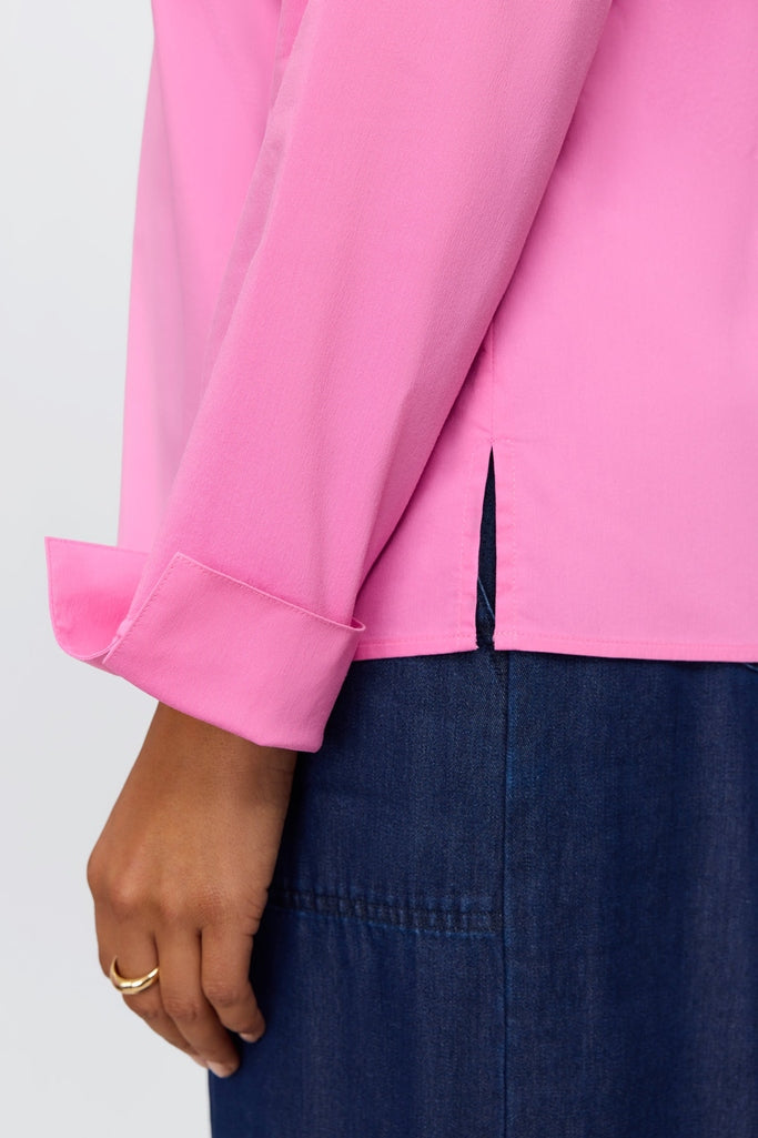 Close up view of the slit cuff on the Tammy No Iron Stretch Long Sleeve Popover Shirt #color_guava pink