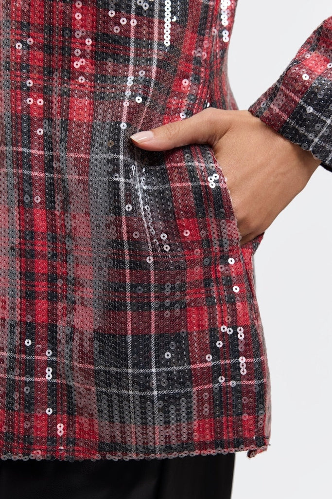 #color_sequined red plaid