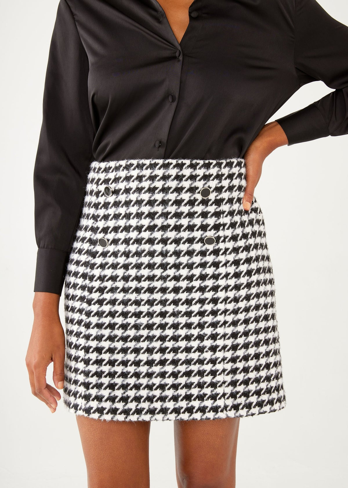 Jessica Skirt Black and White Houndstooth
