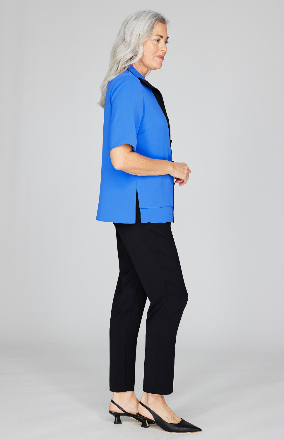 Gabby is 5'10" and wearing Cerulean in size XS.