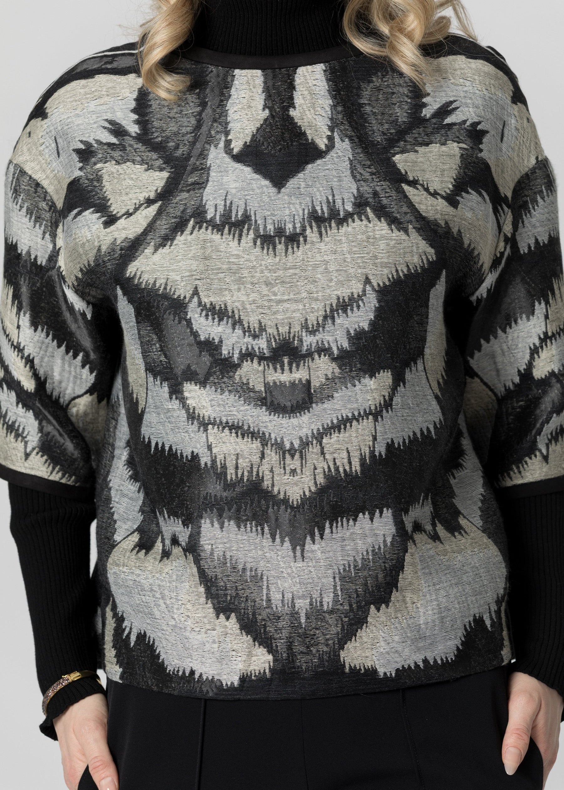 Odile Jacquard Top - SHIPS 9.15