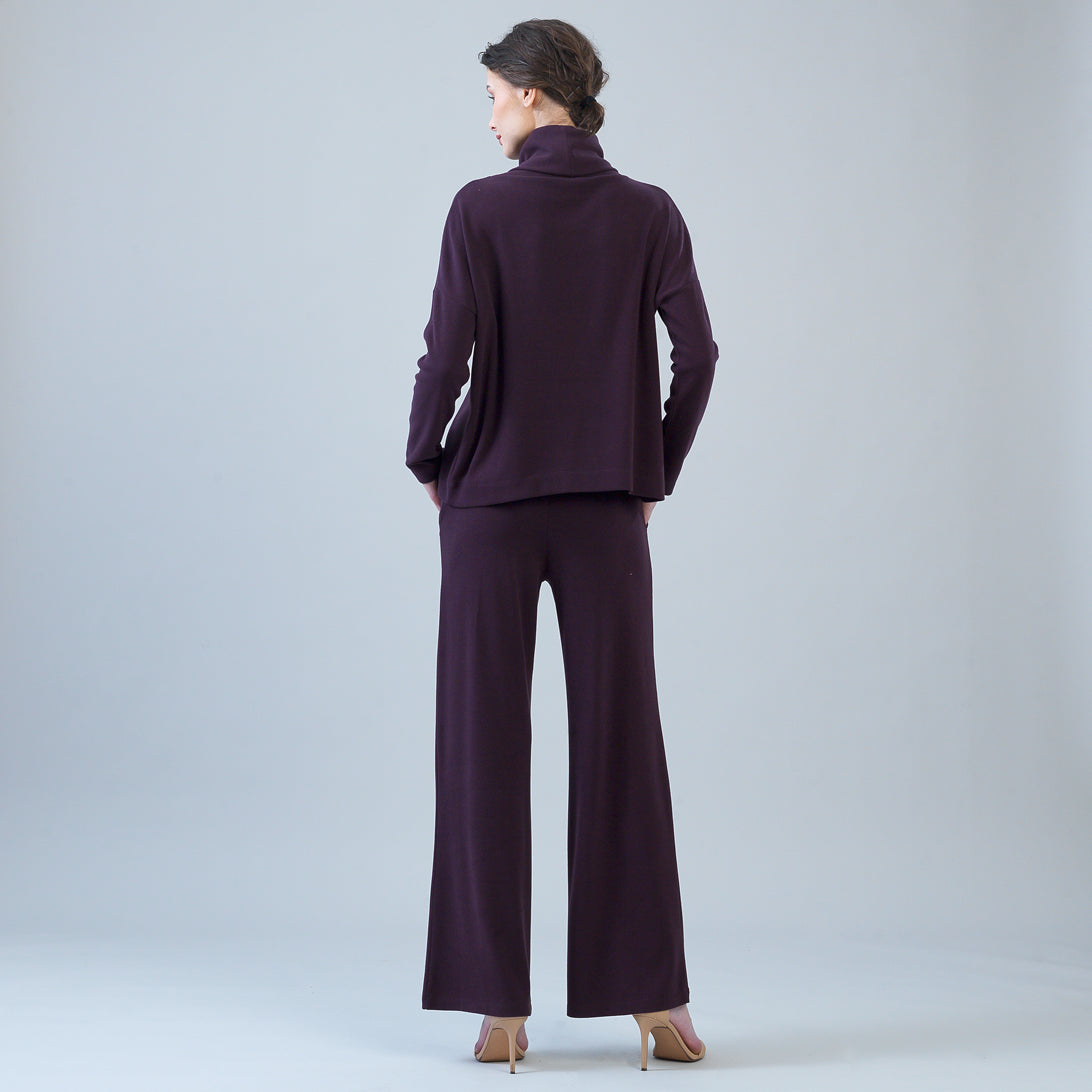 Lounge Knit - Tipped Hem Sweater - Eggplant