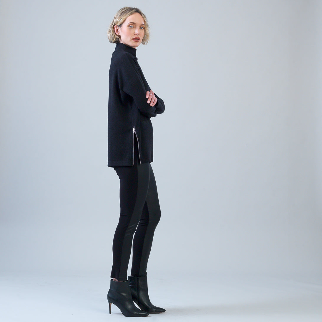 Plush Ribbed - Zipper Vent Tunic Sweater - Black