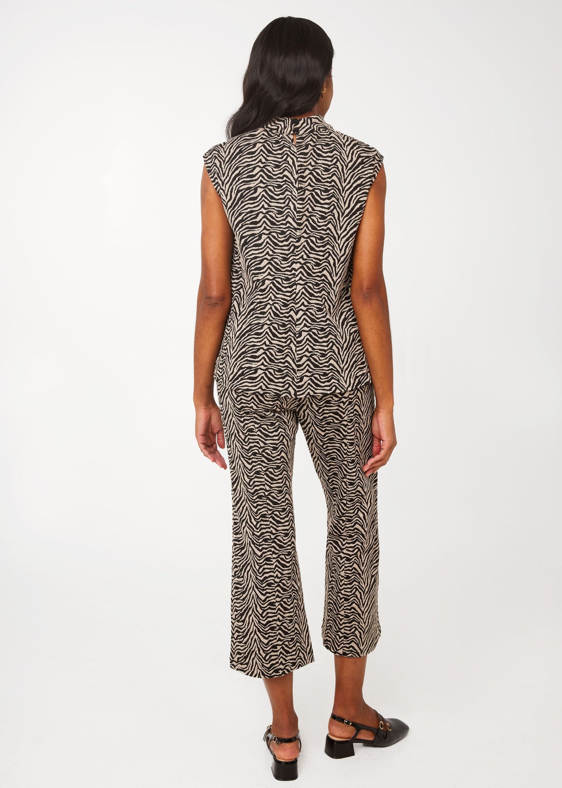 Brynn Top Zebra Jacquard