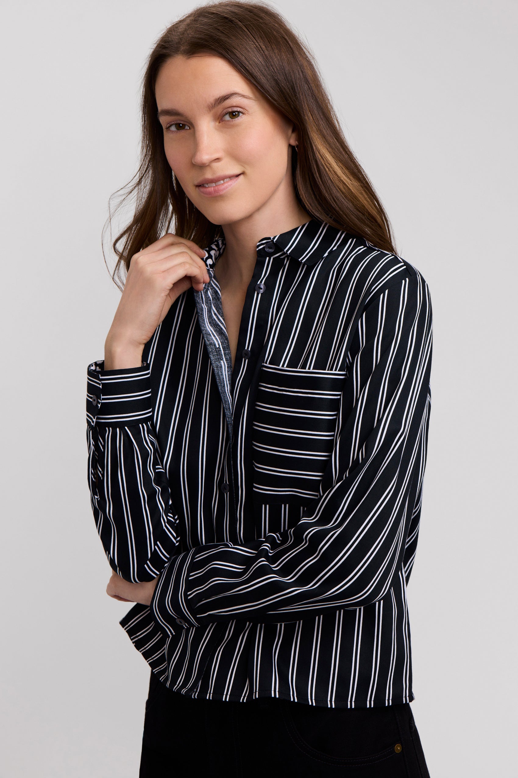 Jodie Animal Border Long Sleeve Short Shirt