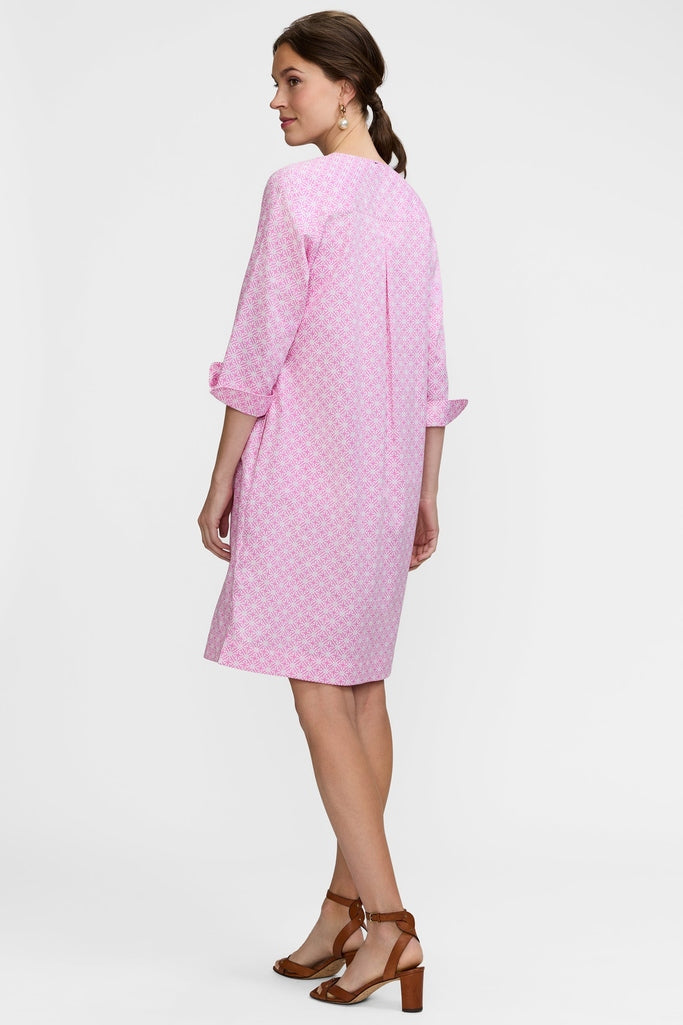 #color_pink/white geo lattice