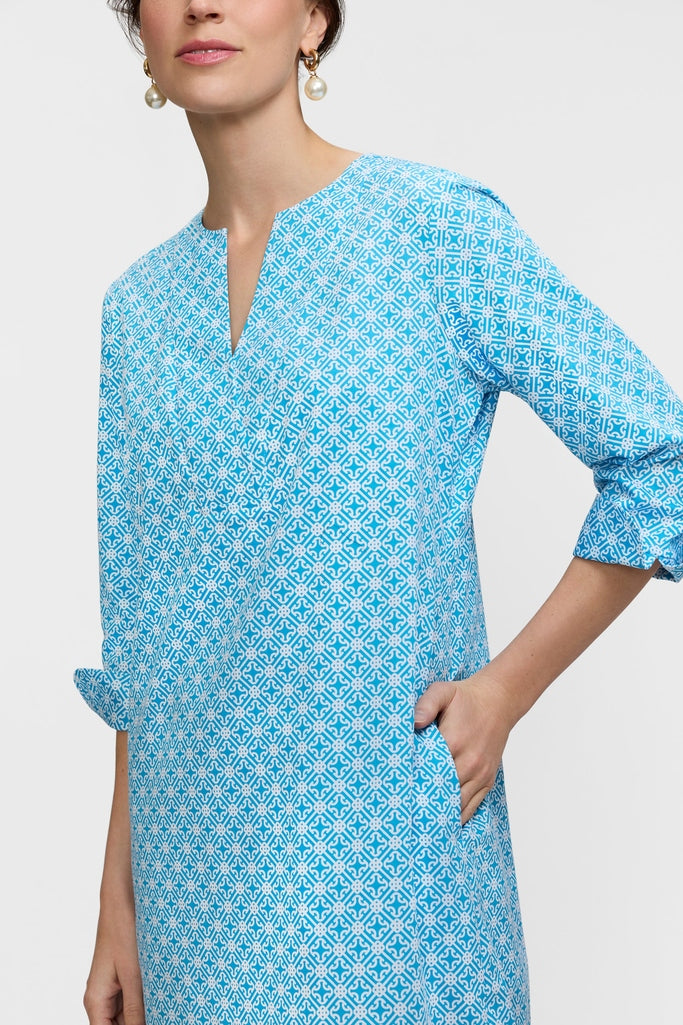 #color_blue/white geo lattice