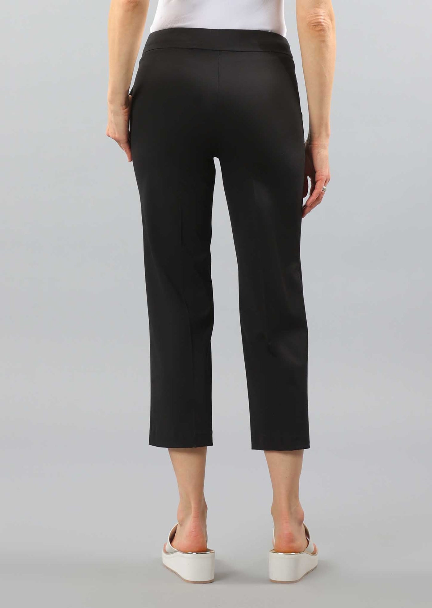 Kathryne Fabric 24" Crop Pant W/ Pockets