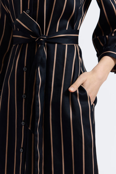 #color_black & almond