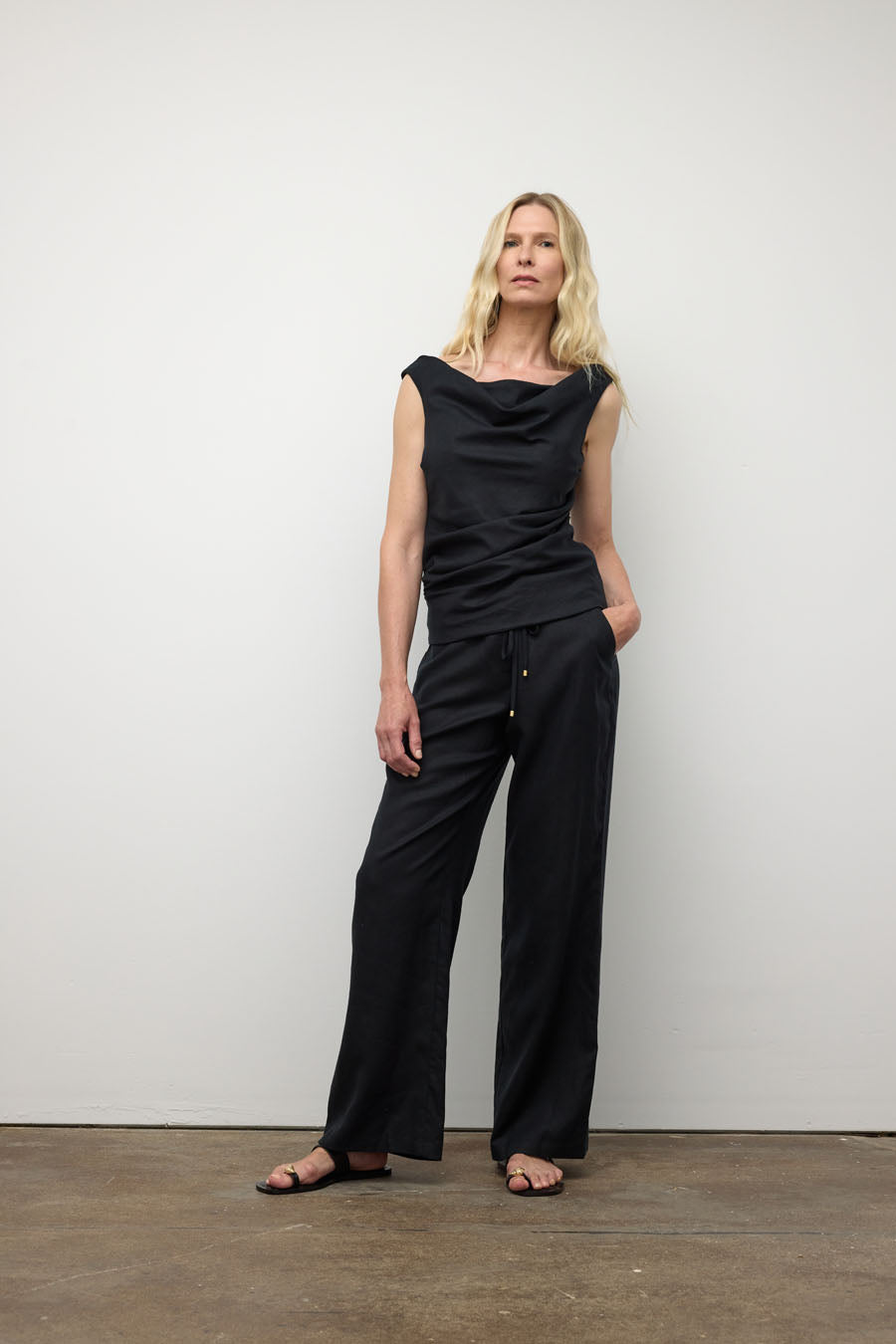 Drop shoulder top