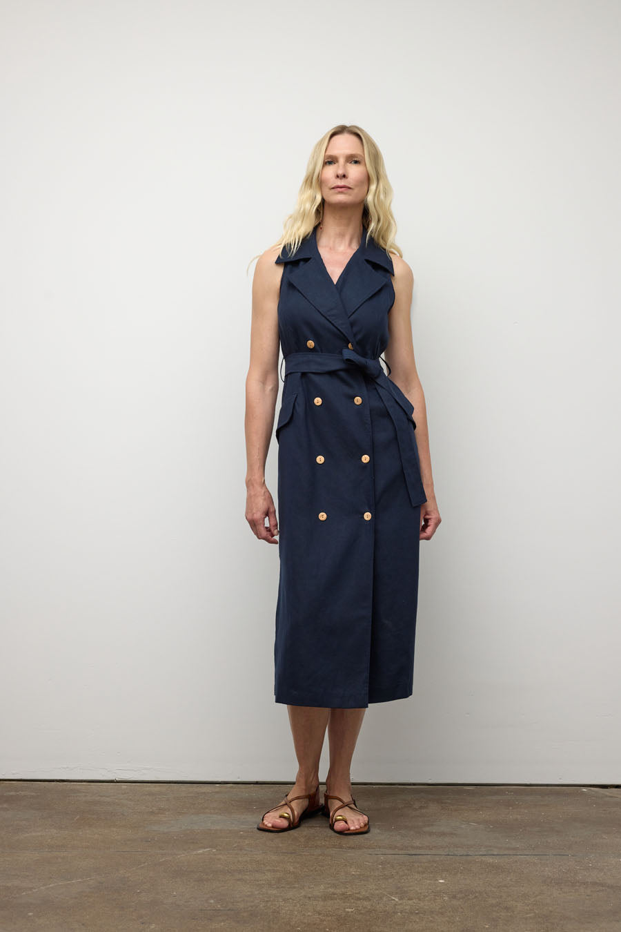 Sleeveless trench dress