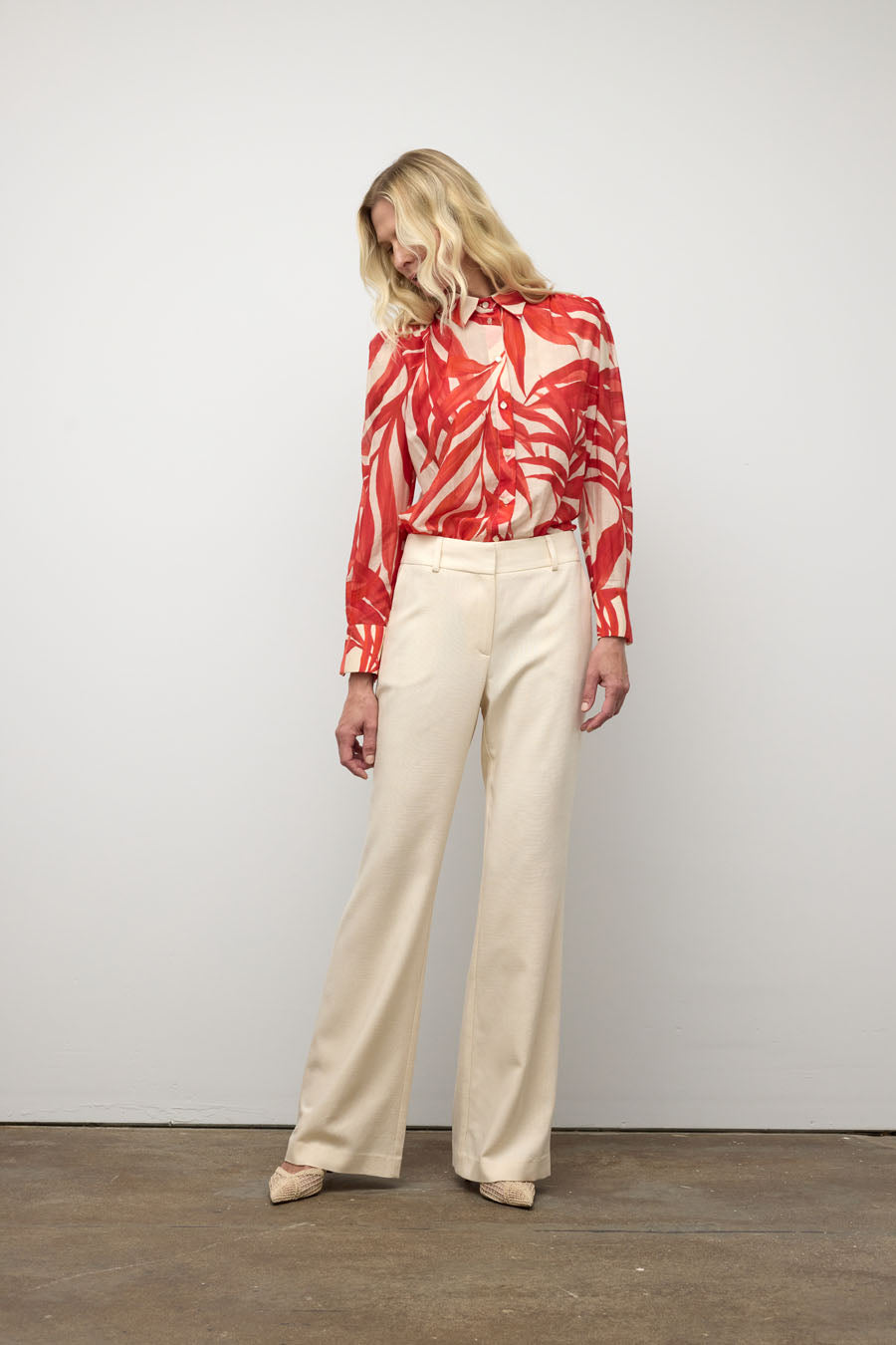 Puff sleeve blouse