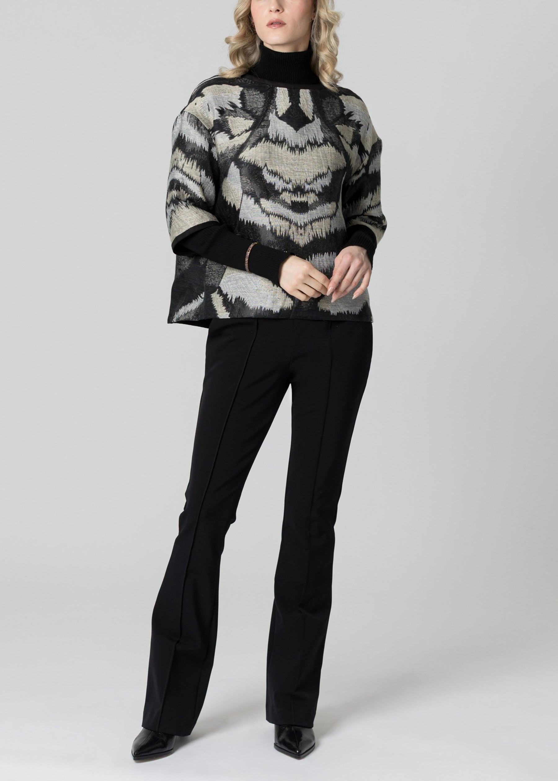 Odile Jacquard Top - SHIPS 9.15