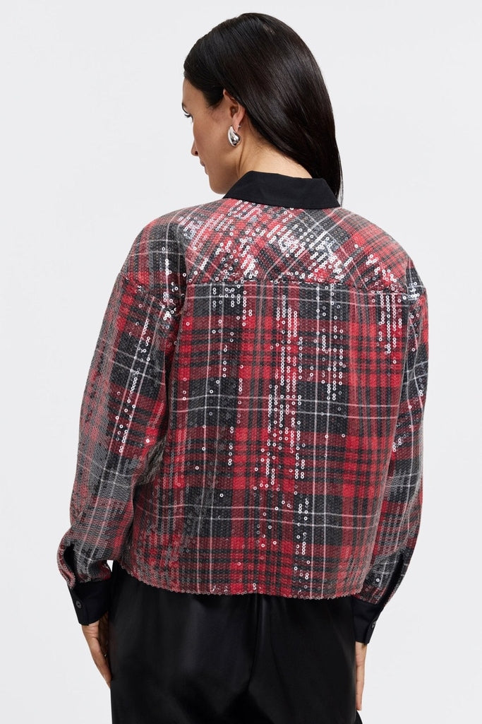 #color_sequined red plaid