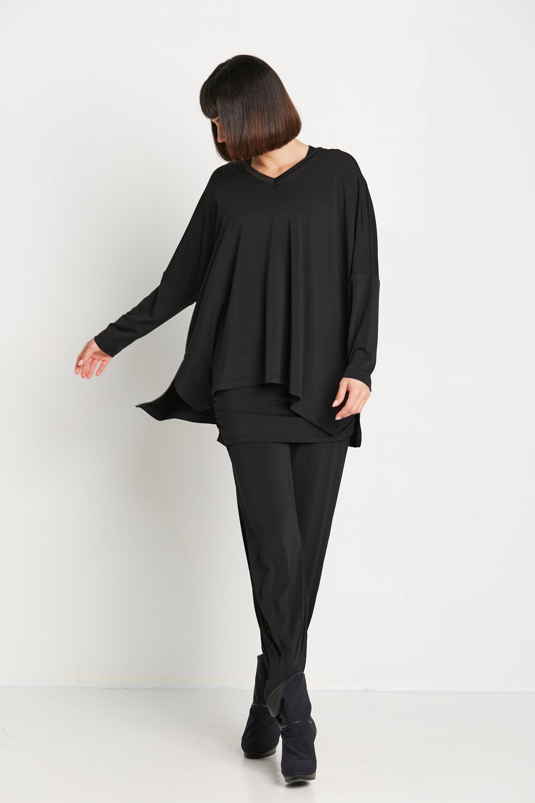 Matte Jersey Nu V Top