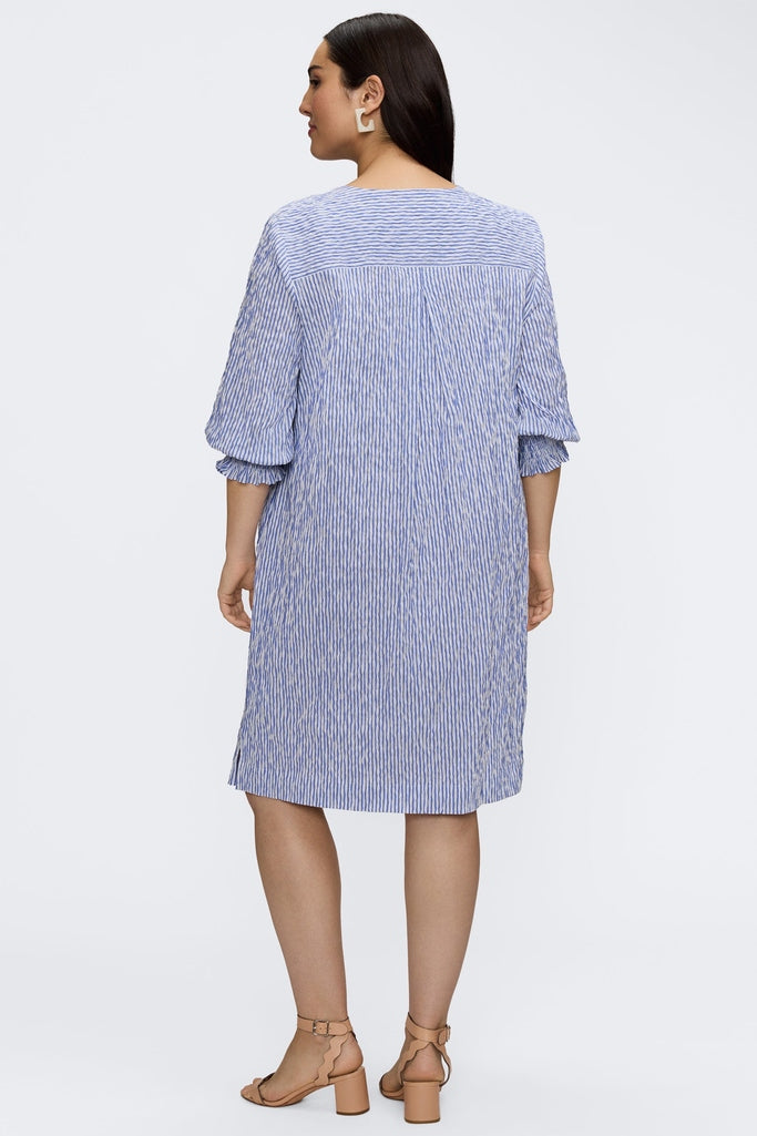 #color_white/blue jacquard