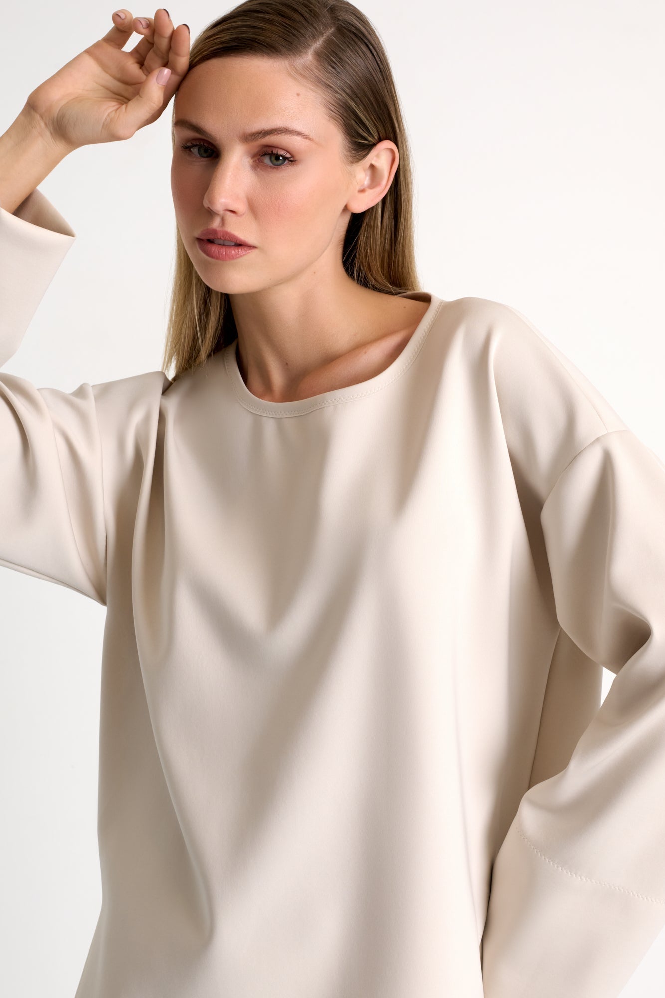 Jersey oversized crewneck  - 52567-64-110 02 / 110 Beige