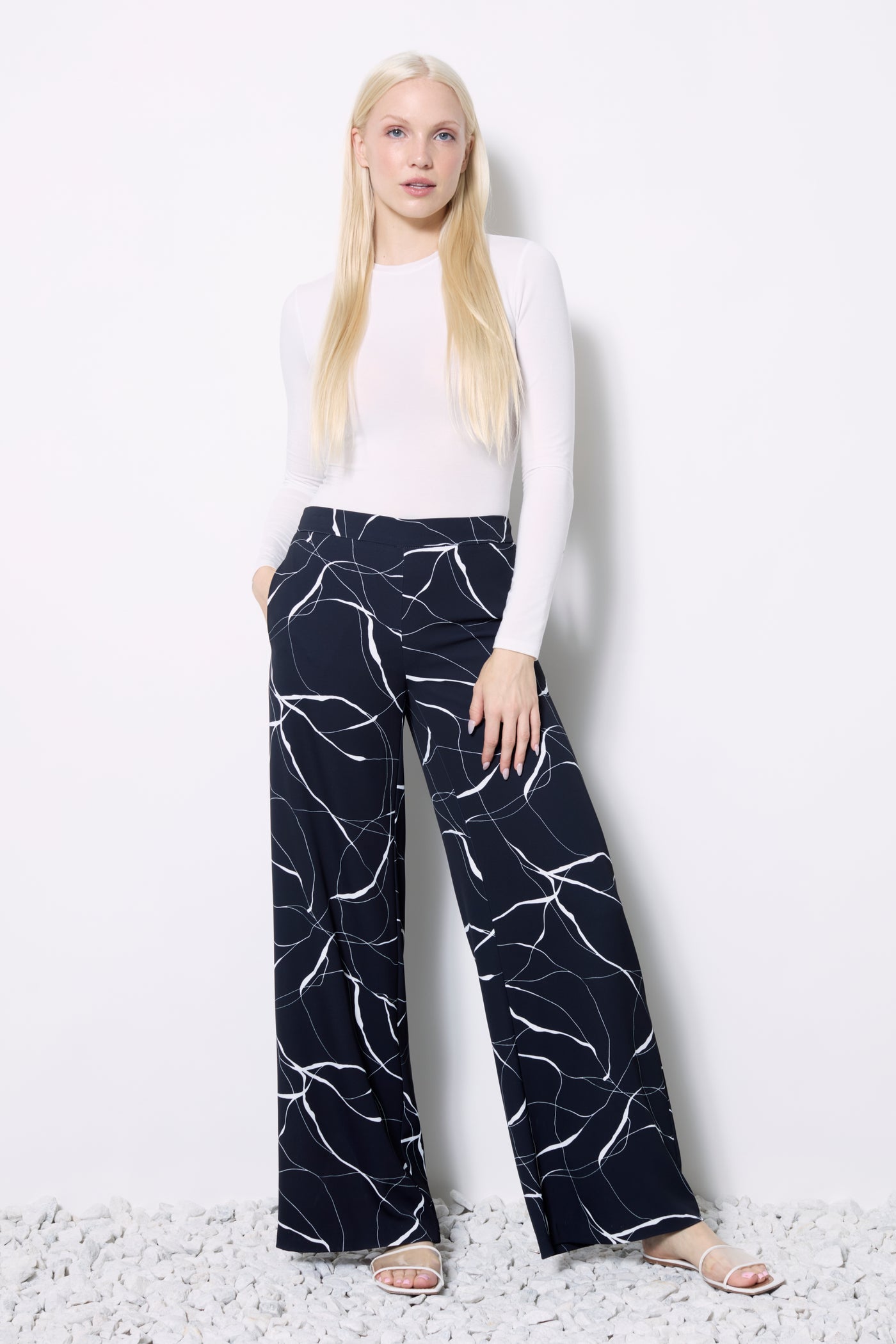 WIDE LEG VEGAN SILK 68485