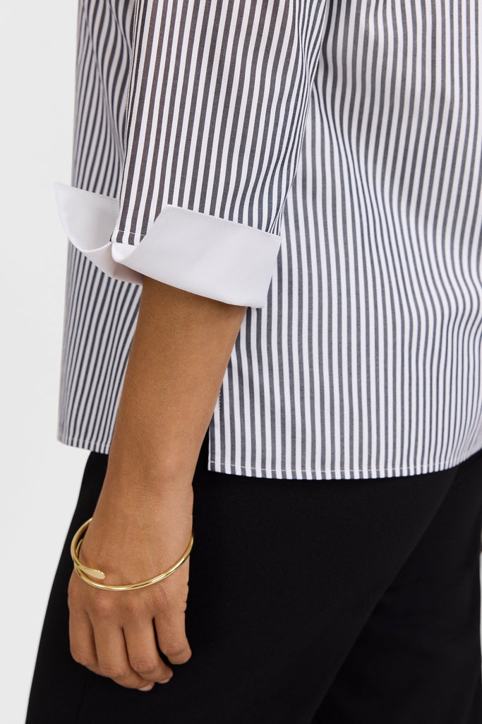 #color_black pinpoint stripe