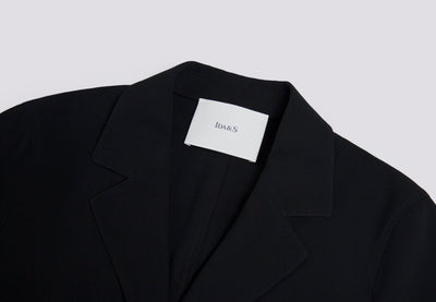 RELAXED CREPE BLAZER W/ BACK DETAIL