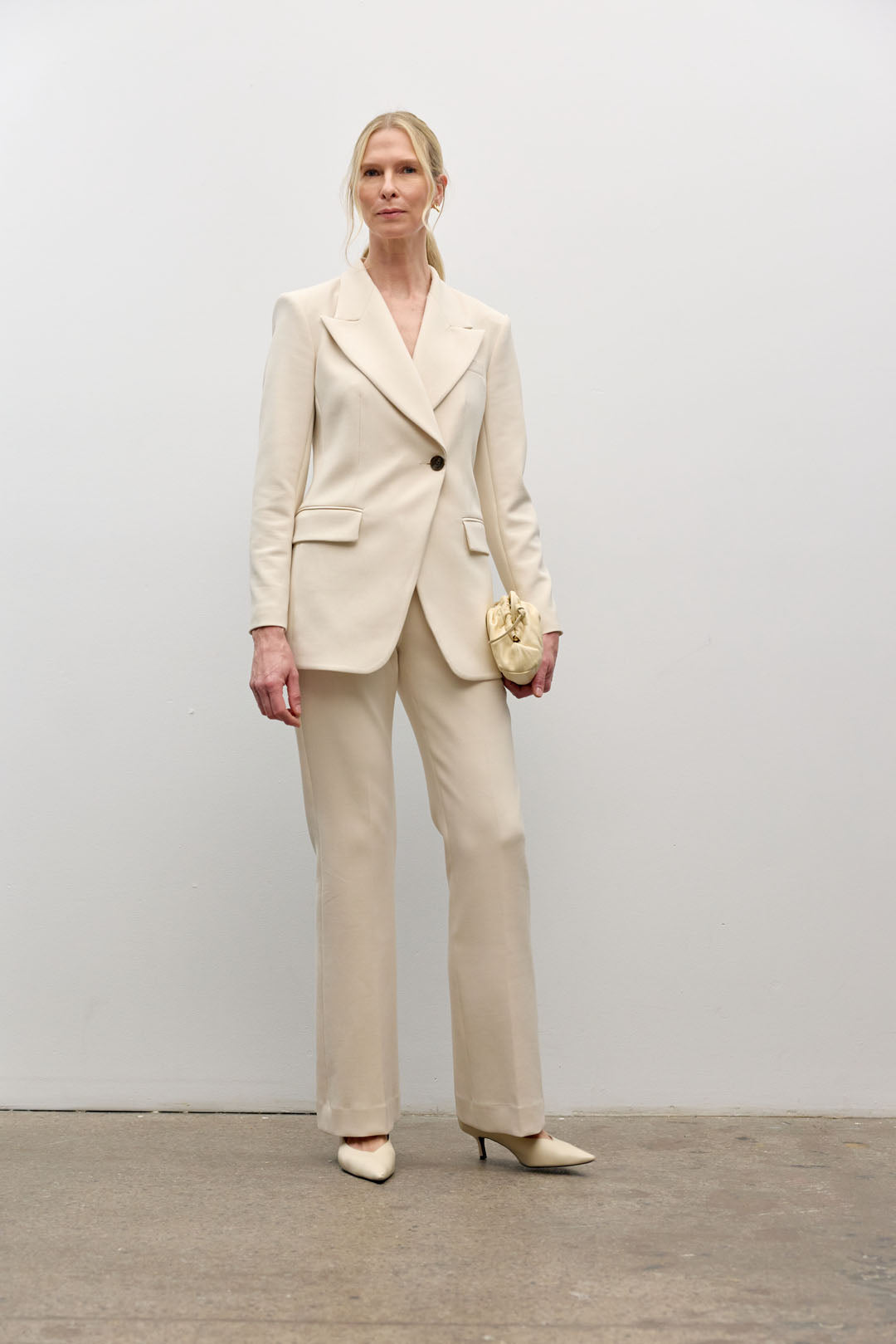Single breast jacket