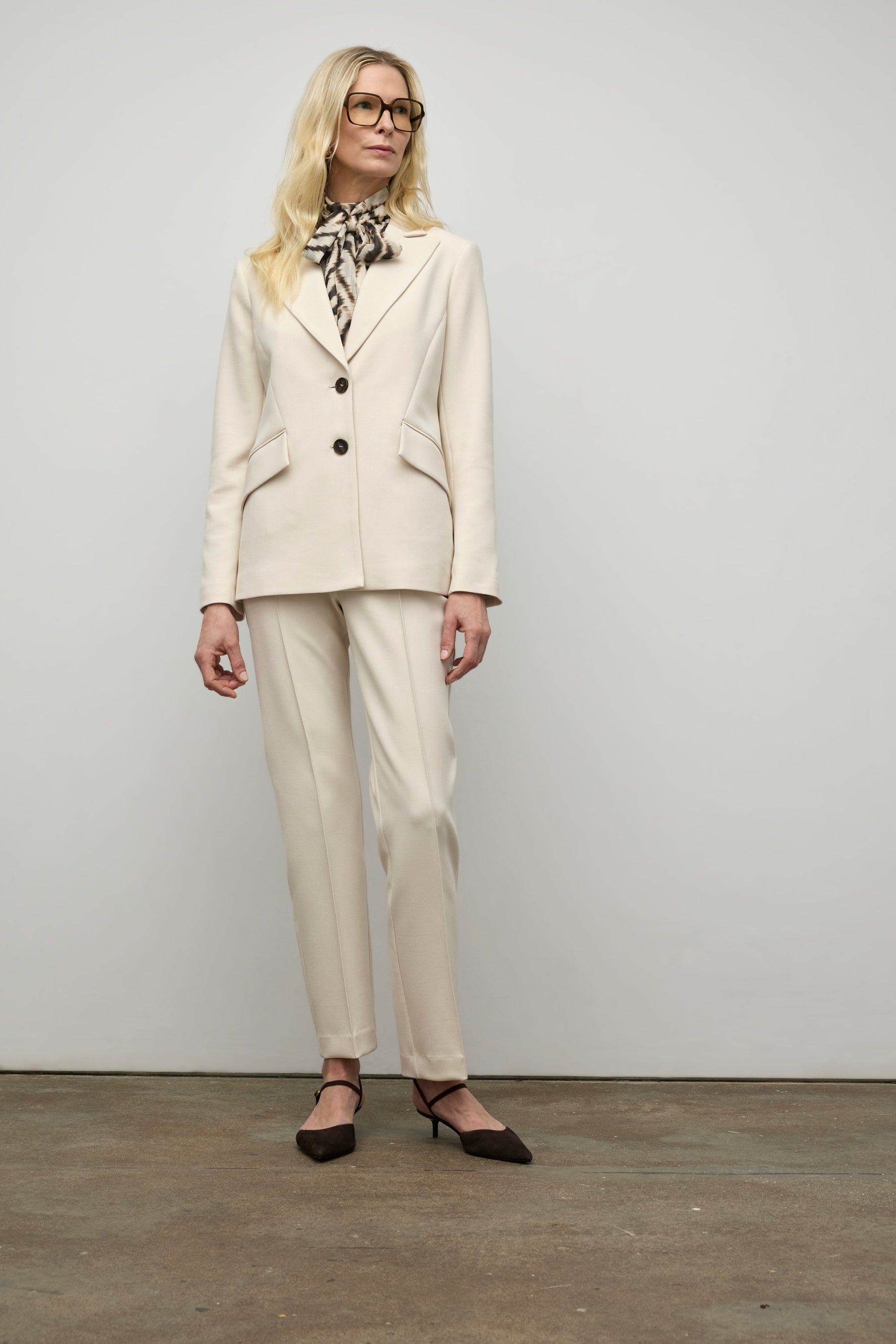 Semi-fitted jacket