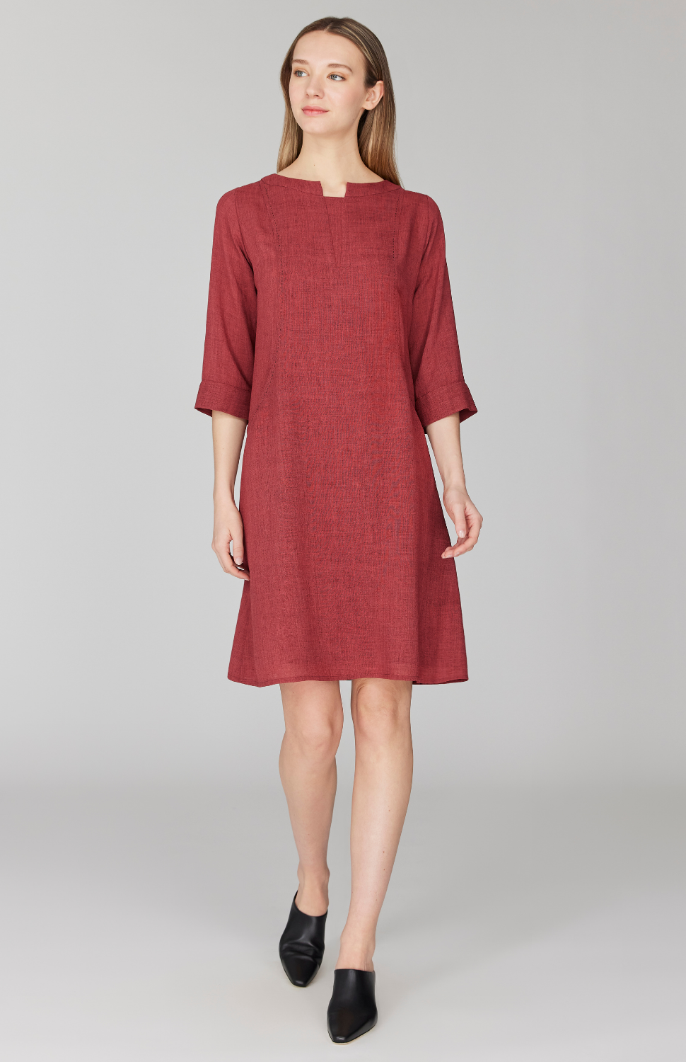 Morgan is 5' 11" and wearing Cinnamon in size XS.