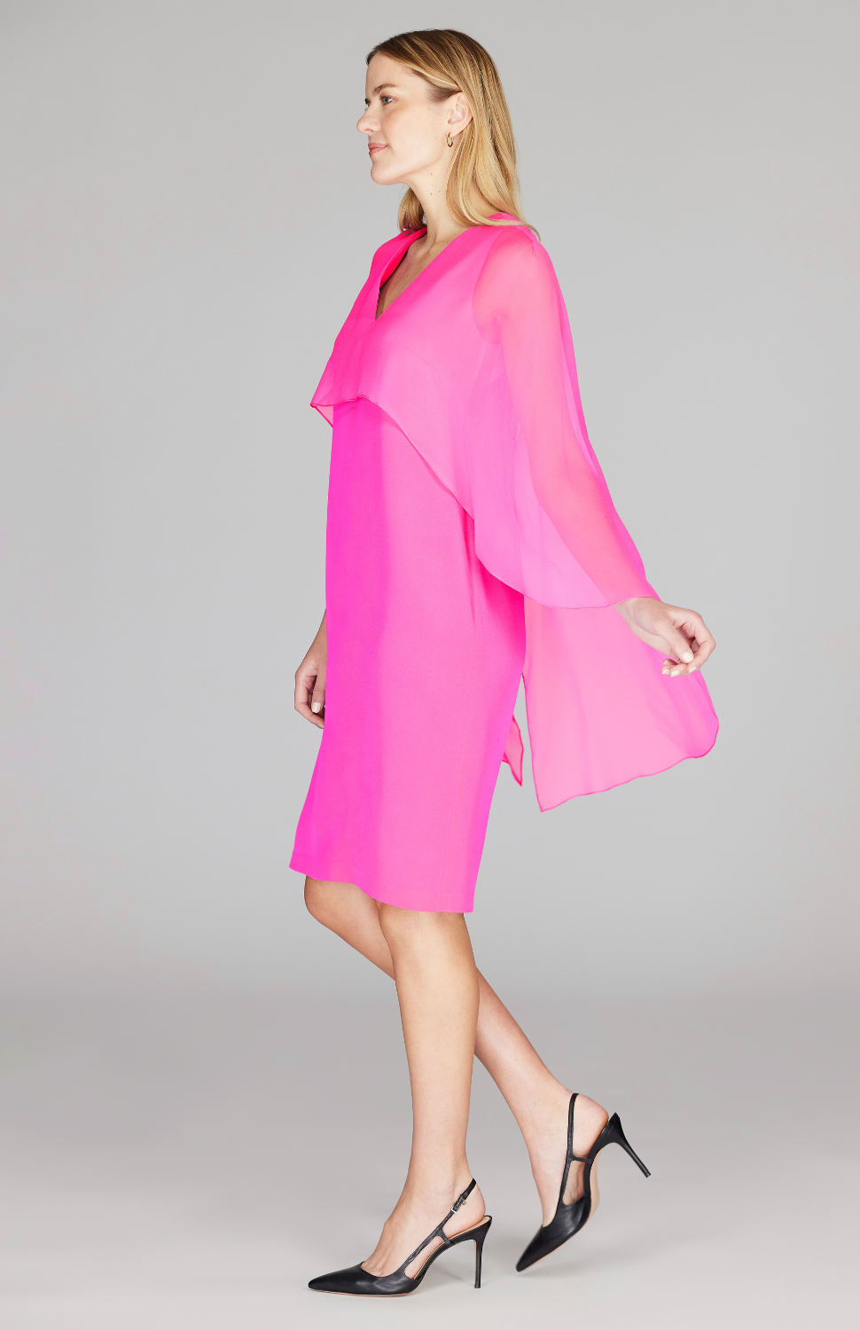 Gabby is wearing Bubblegum in size XS.