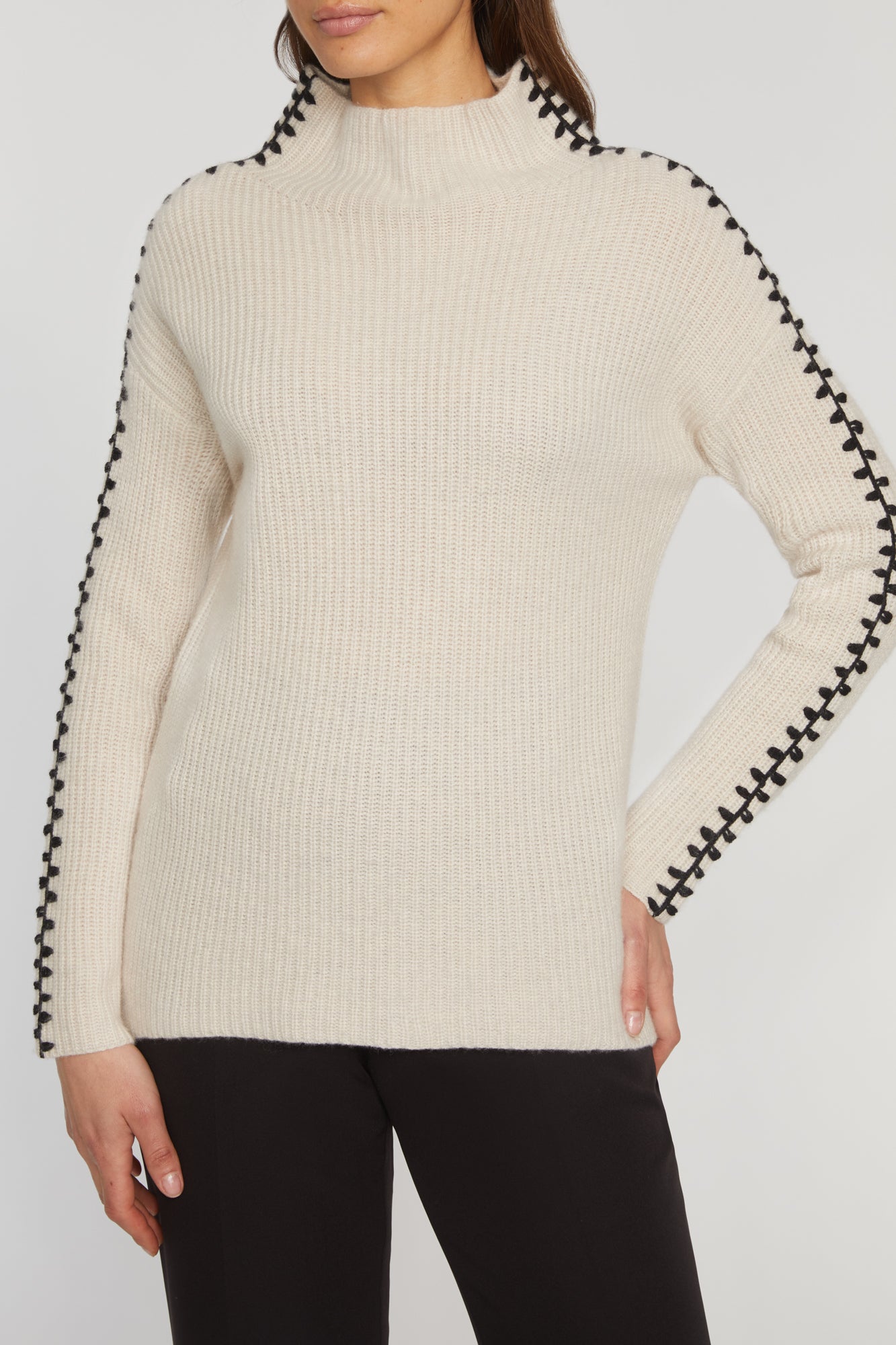 THE ALIA CASHMERE WHIPSTITCH SWEATER