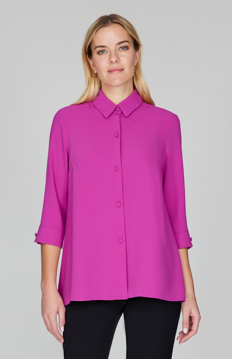 Gabby is 5'10" and wearing Berry in size XS.