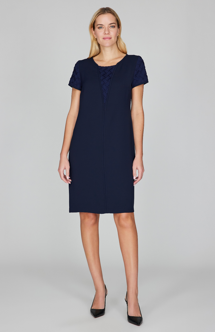 Gabby is 5'10" and wearing Midnight in size XS.