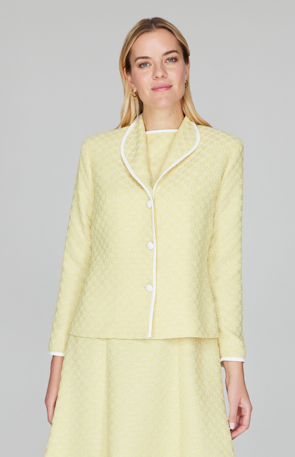 Textured Floral Jacquard Wing Collar Jacket