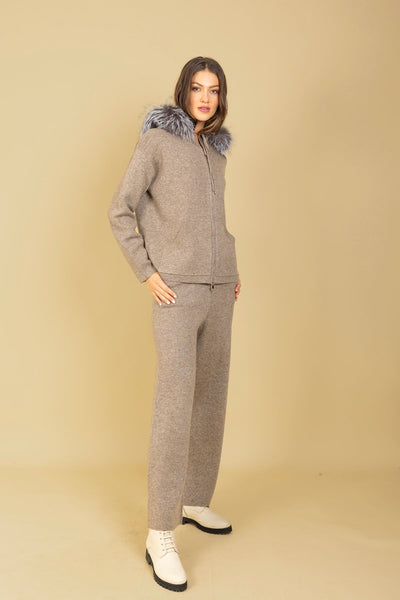 Wool Blended Straight Leg Knit Sweatpants in Khaki
