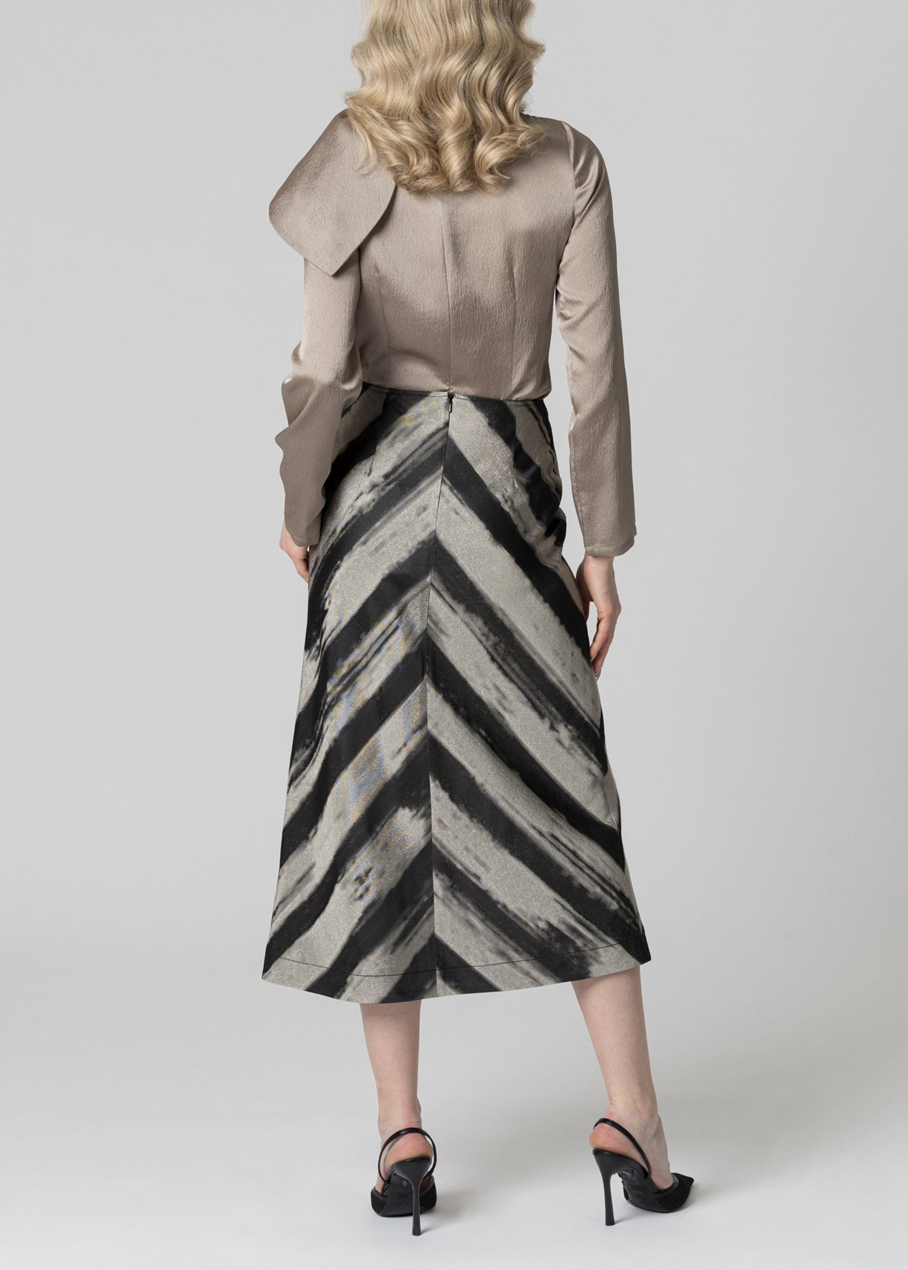 Photo Stripe Jacquard Skirt - SHIPS 9.15