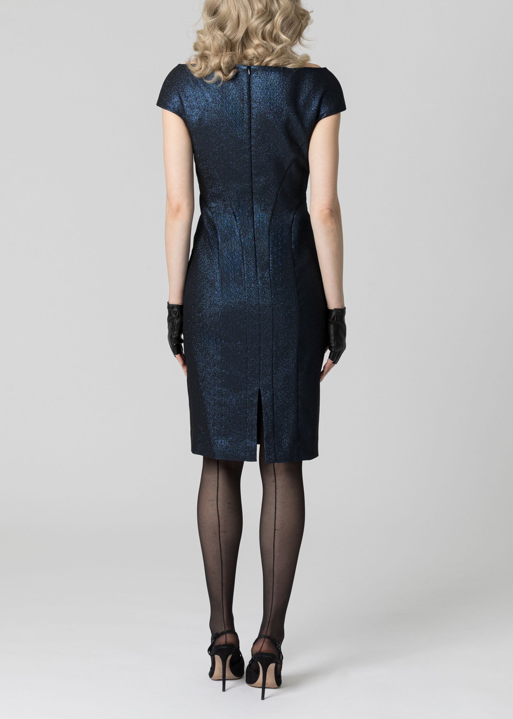 Odette Suiting Dress - SHIPS 10.15