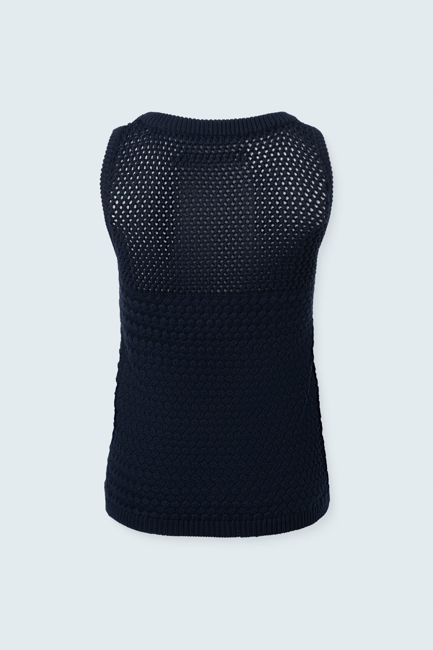 Crewneck sleeveless cami with woven stitch