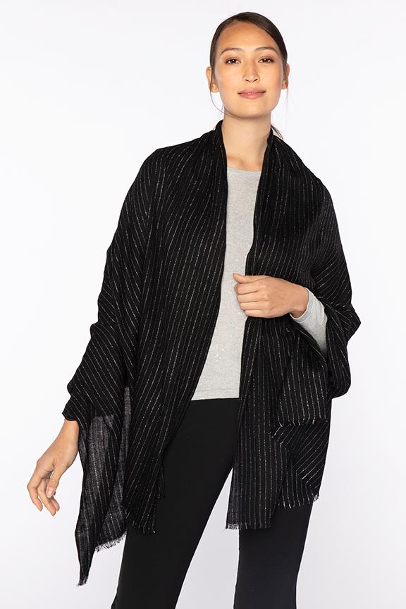 LUREX HERRINGBONE SHAWL