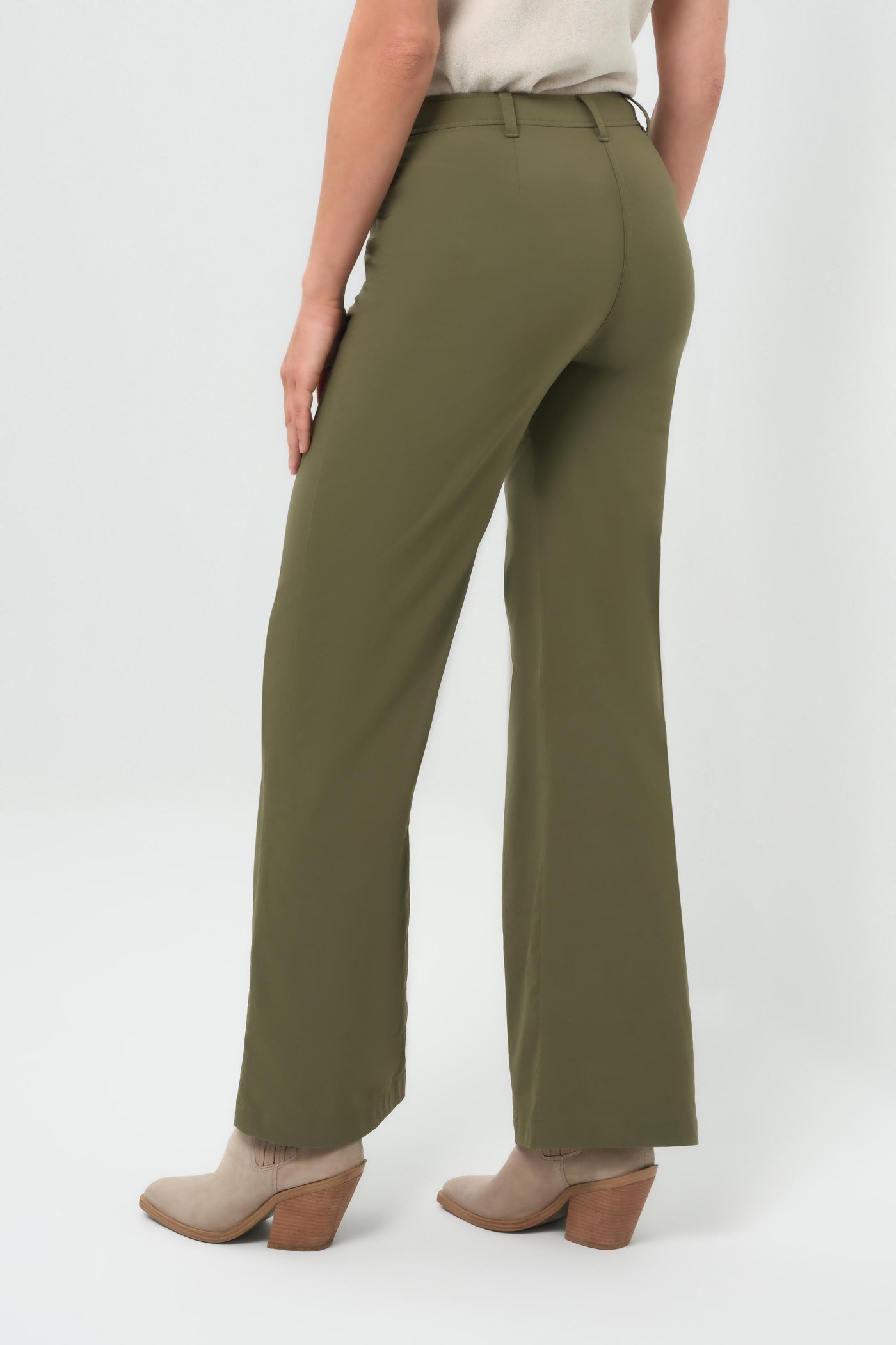 Greyson Mid-Weight Stretch Wide Leg Pant