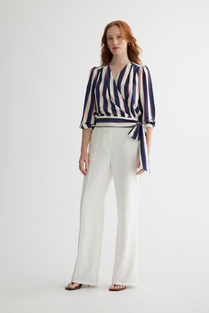 Crisscross top 3/4 sleeves