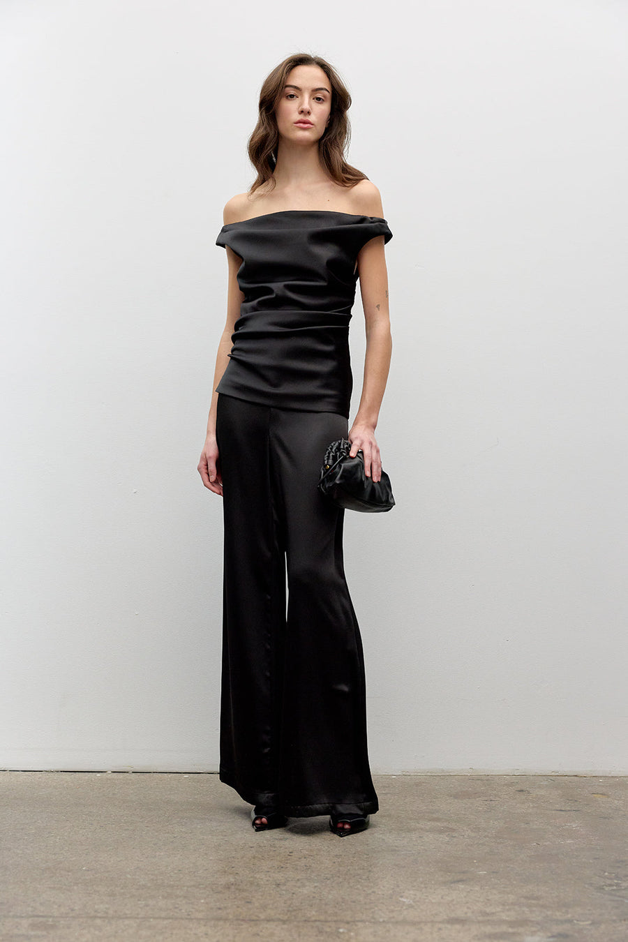 Wide leg satin pant