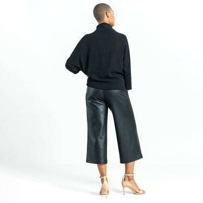 Chunky Ribbed - Funnel Neck Sweater Top - Black