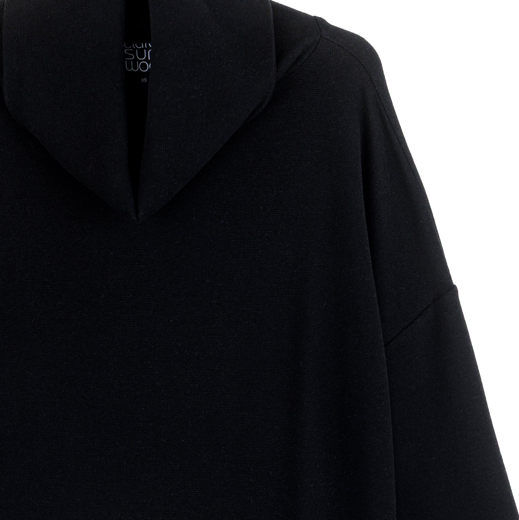 Lounge Knit - Tipped Hem Sweater - Black