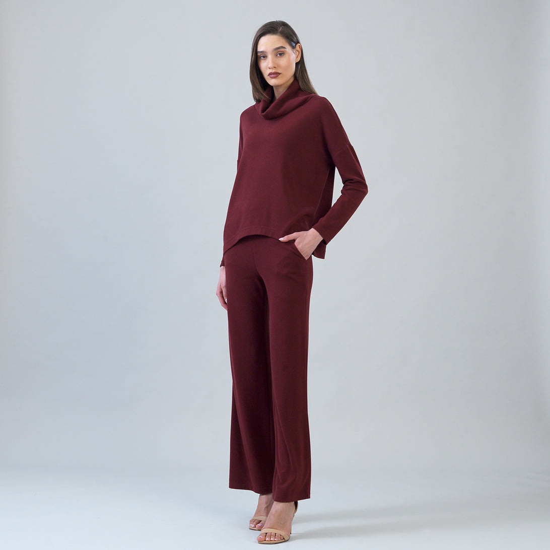 Lounge Knit - Tipped Hem Sweater - Burgundy