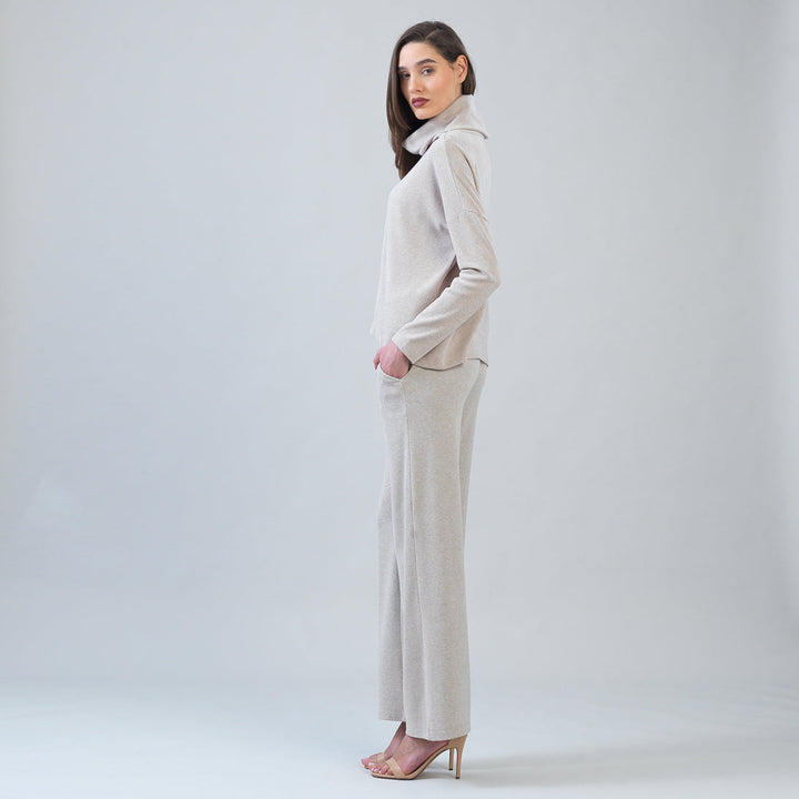 Lounge Knit - Tipped Hem Sweater - Natural