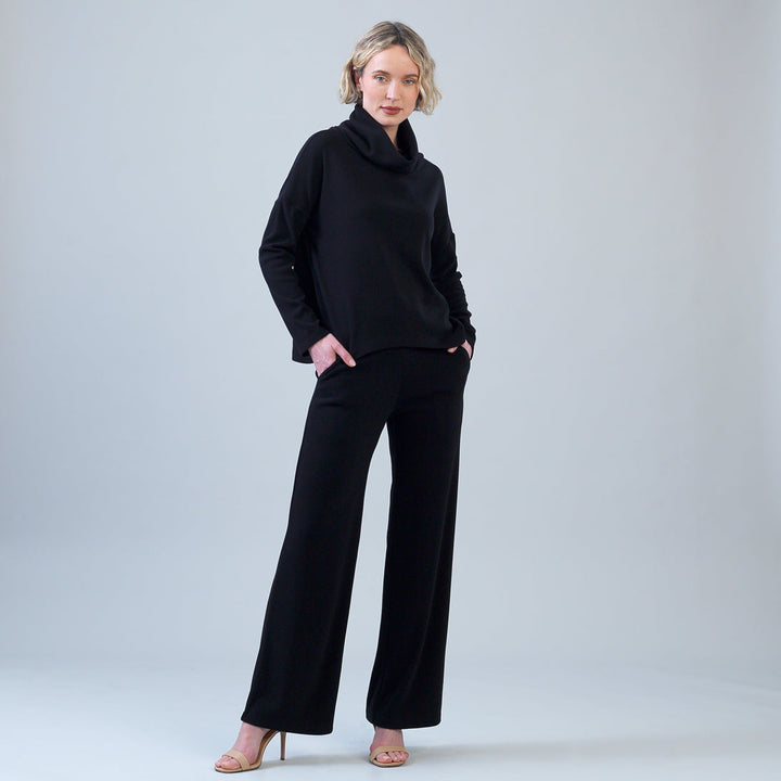 Lounge Knit - Tipped Hem Sweater - Black