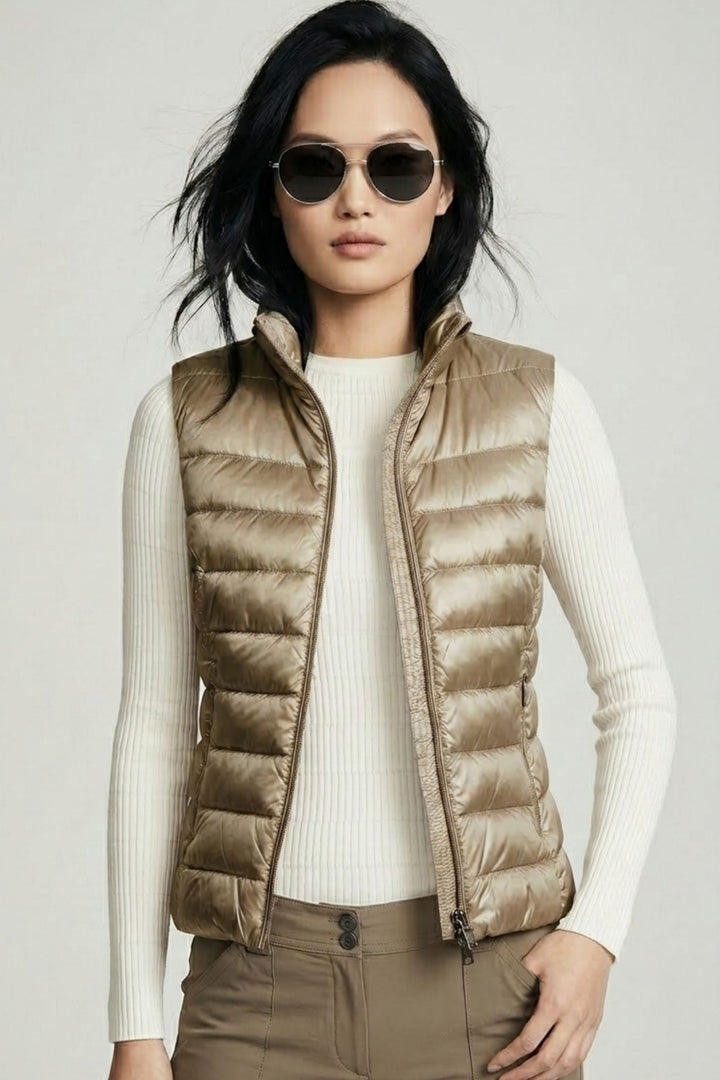 Vela Puffer Vest in Champagne