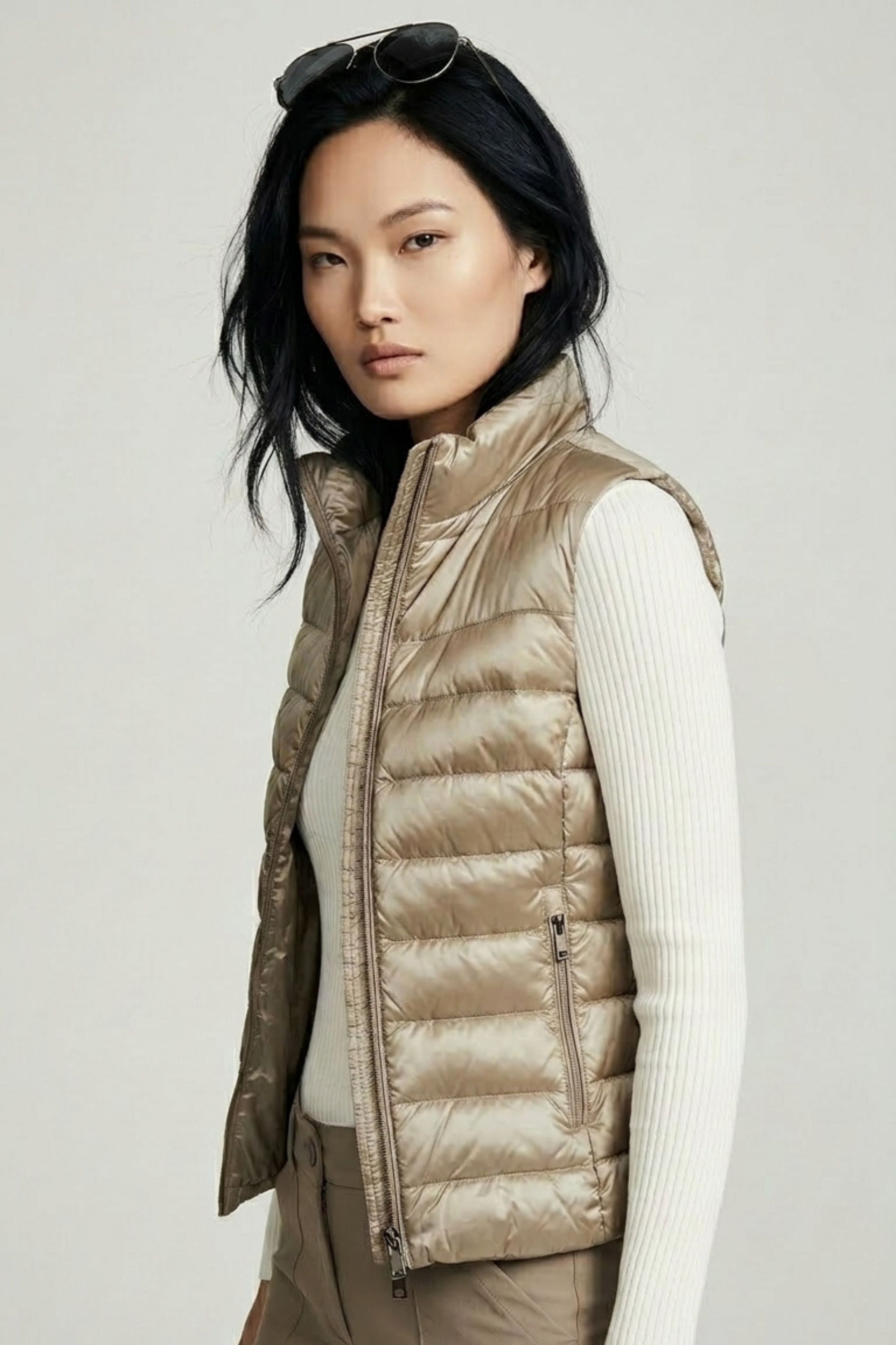 Vela Puffer Vest in Champagne