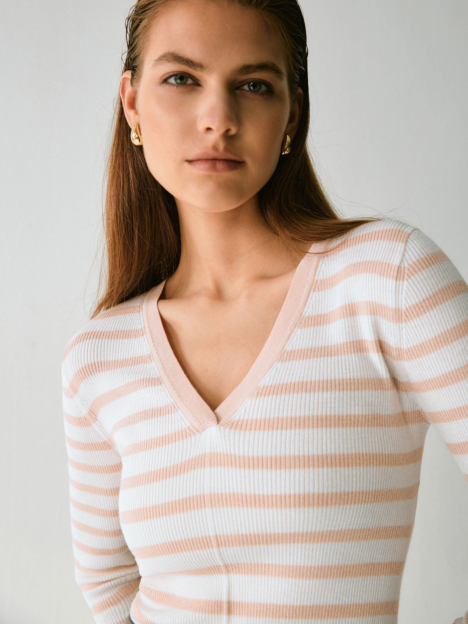 Claremont V-Neck Stripe Wool Knit