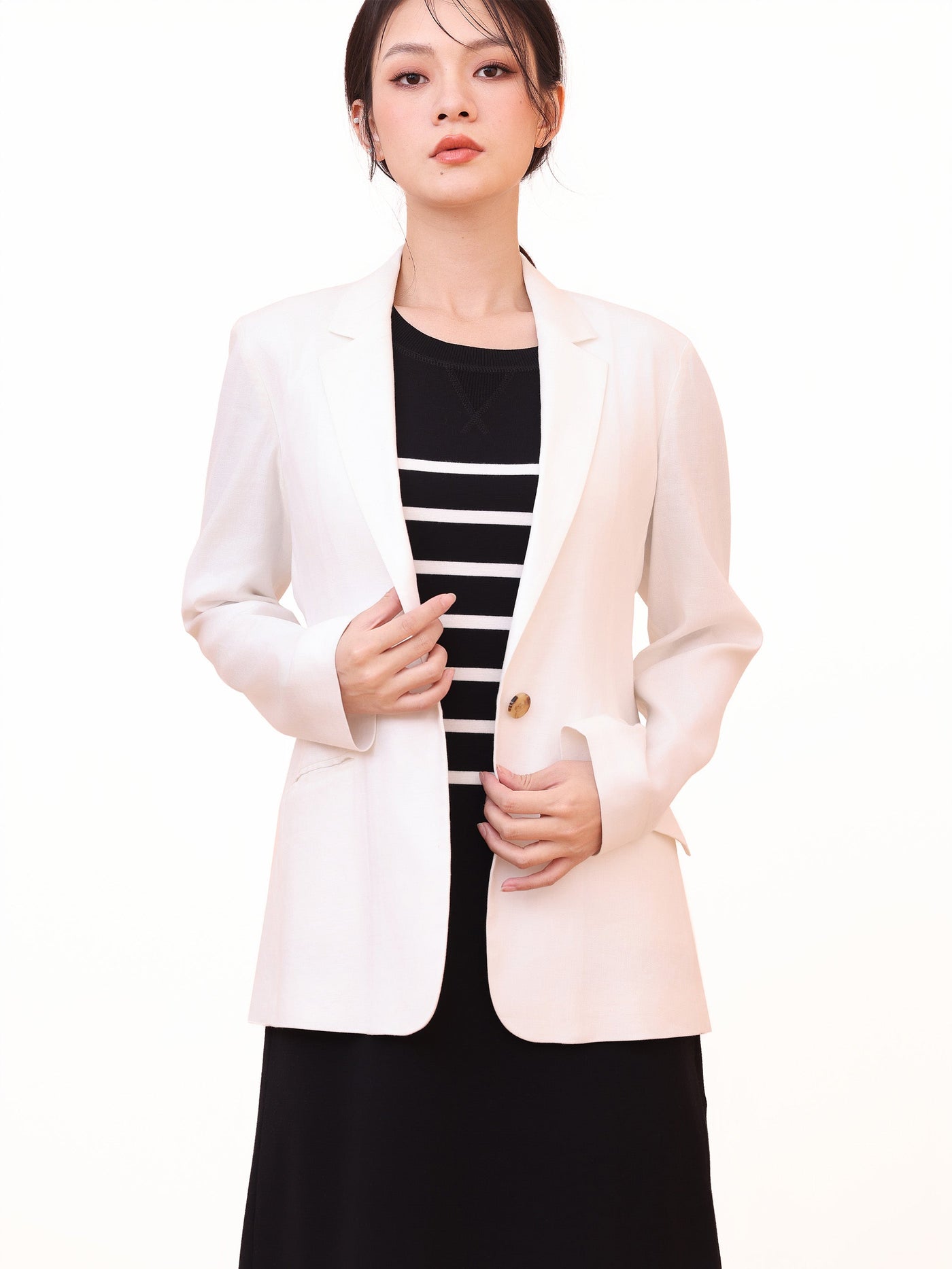 LINEN TAILORED BLAZER